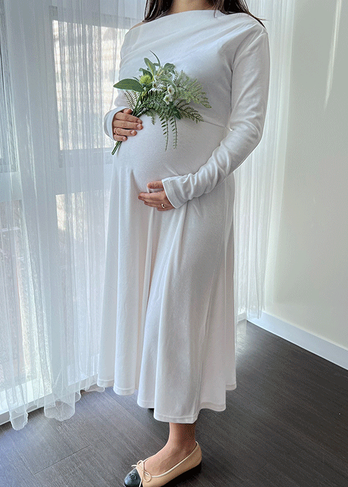 (당일출고,실제임산부착용) 임부복 오프숄더원피스 베이비샤워 화이트 드레스 만삭 주수사진 셀프스냅